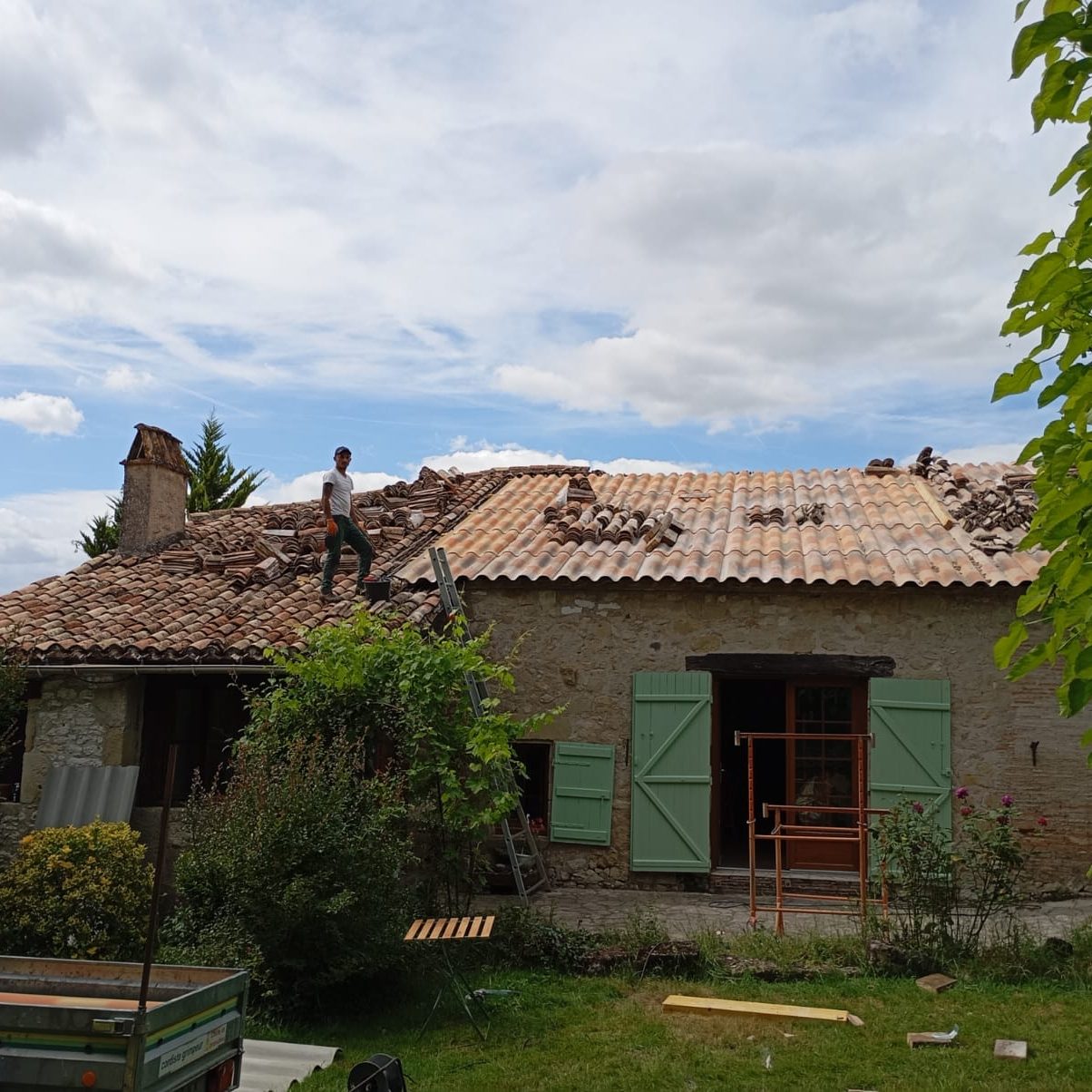 rénovation couverture avec plaque sous tuiles Lougratte